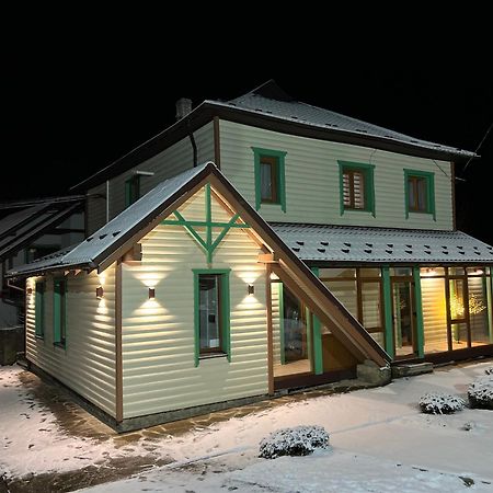Apartments Mandry Yaremche Eksteriør billede